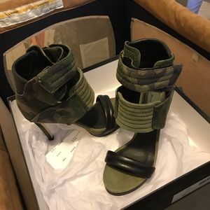 New super sexy Mia Limited edition cami stiletto